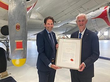 2 E49 AC39 D43 B 42 B0 B746 24391 C340 E45 1 105 c